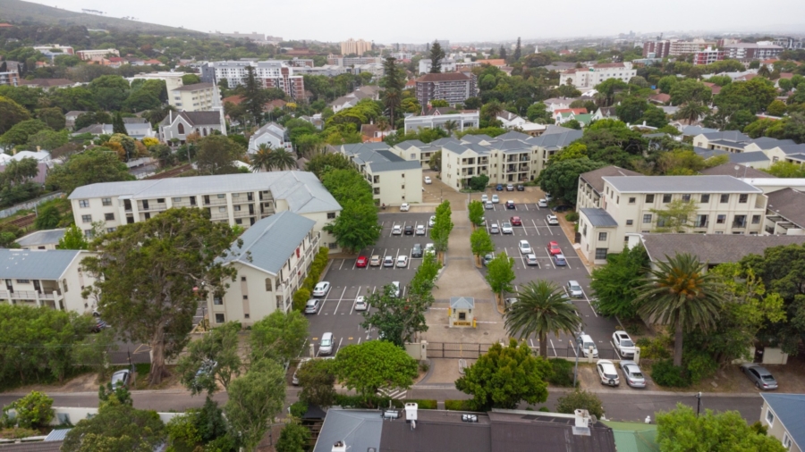 1 Bedroom Property for Sale in Rondebosch Western Cape